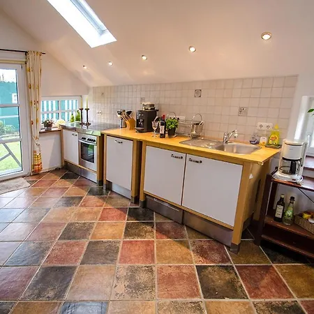 Haus Hoelle - * Hohenkirchen (Wangerland)