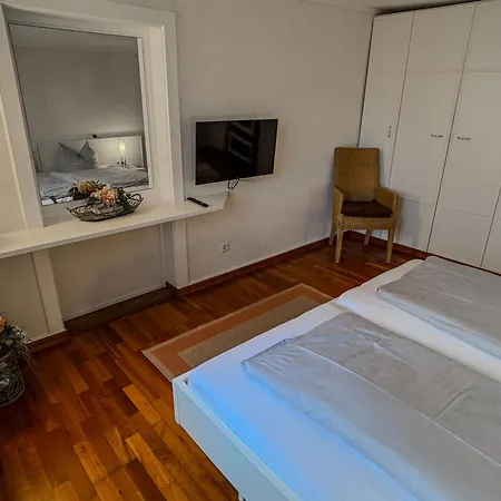 Ferienhaus Haus Hölle - *